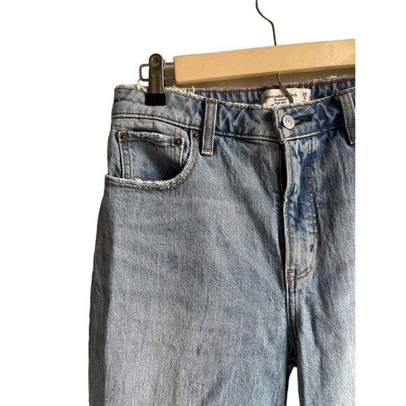 New! Abercrombie & Fitch Skinny High Rise Distressed Jeans Size 6R Light Wash - Picture 5 of 8